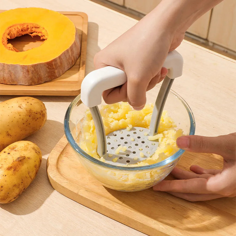 Heavy-duty manual potato masher