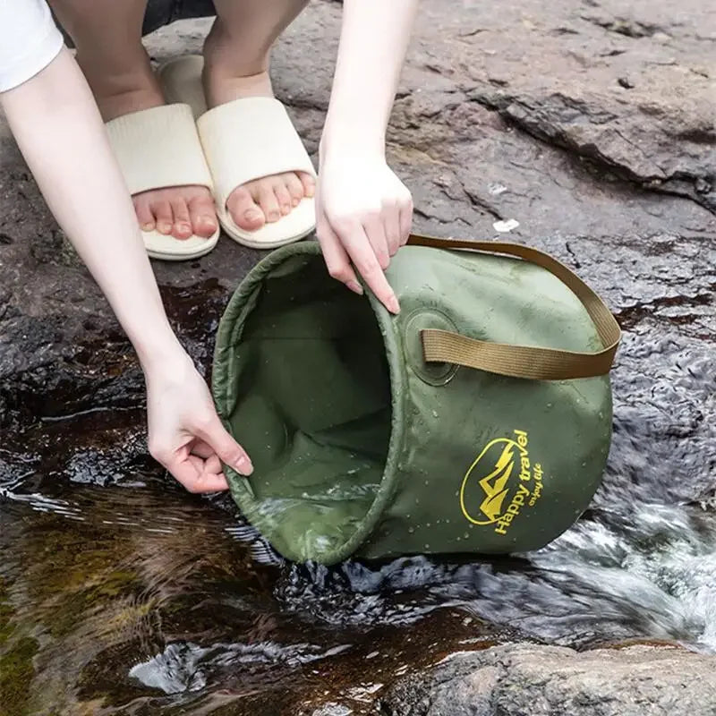 دلو ماء مكعب قابل للطي للتخييم